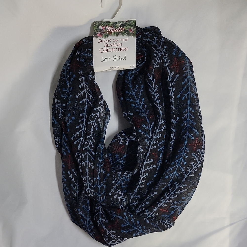 NWT Navy Blue and Red Leaf Pattern Infinity Scarf